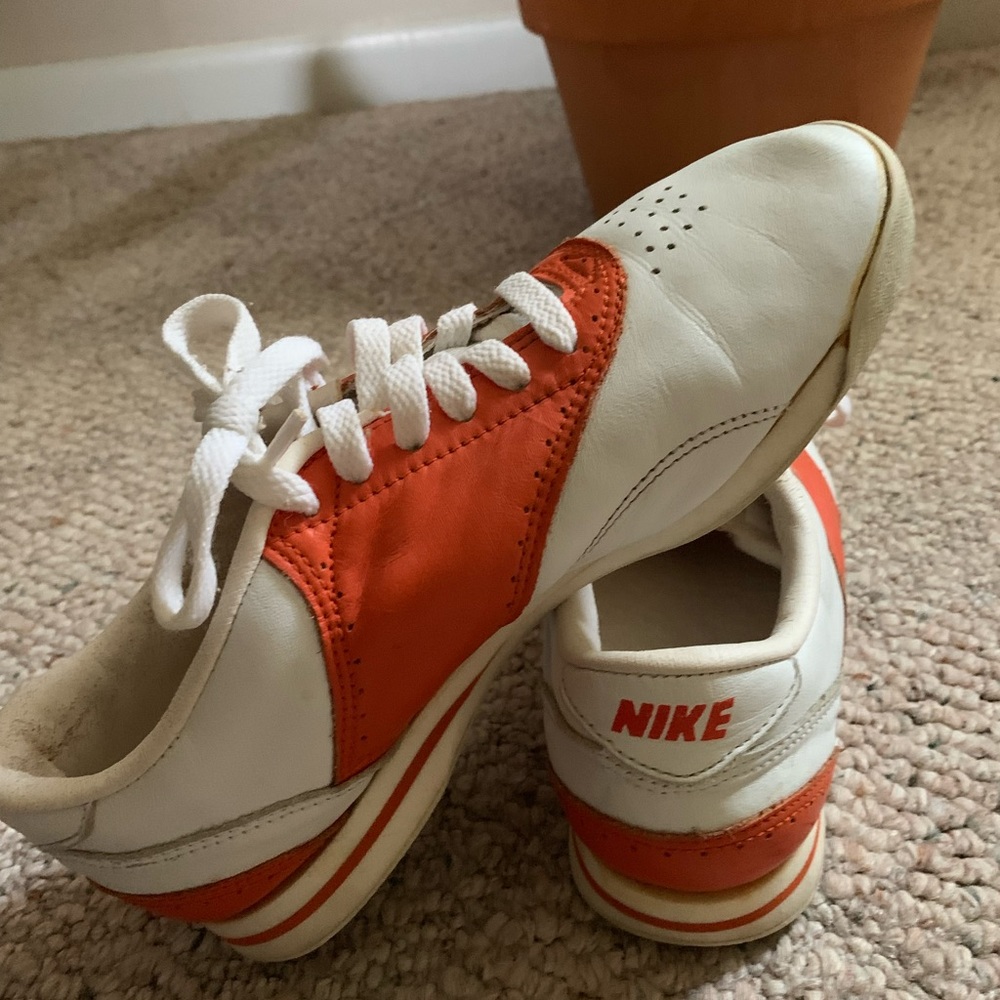 Nike womens Athletic Shoes